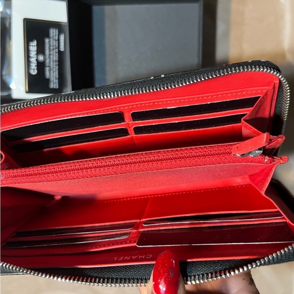Authentic chanel zip around long zipper wallet. Multicolor lambskin leather - Picture 5 of 8